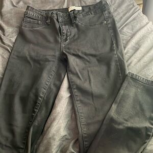 Black slightly distressed jeans from YMI